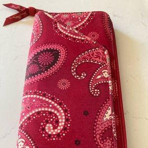 Vera Bradley Retired Mesa Red Burgundy Zipper Wallet clutch Bandana Paisley